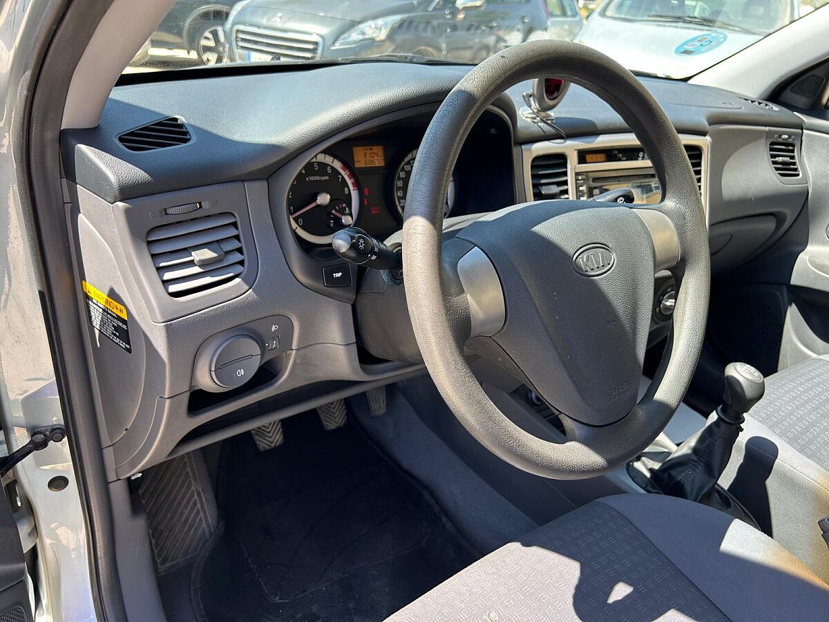 KIA RIO COMFORT 1.4 SPANISH LHD IN SPAIN ONLY 42000 MILES SUPERB 2006